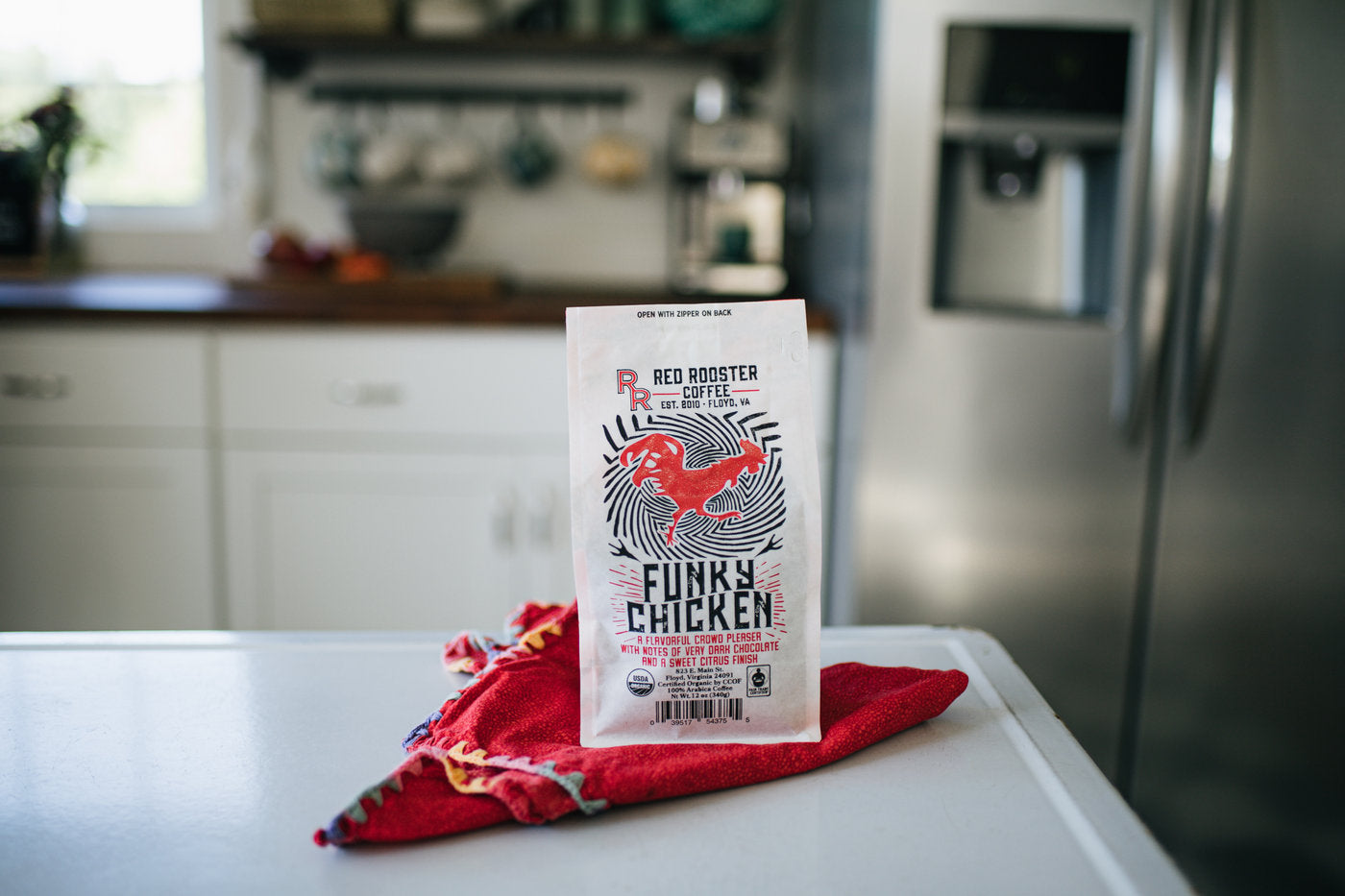 Organic Funky Chicken - Roasted Coffee for AeroPress and Drip Brewing